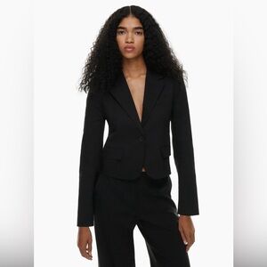 Aritzia Linen Blazer